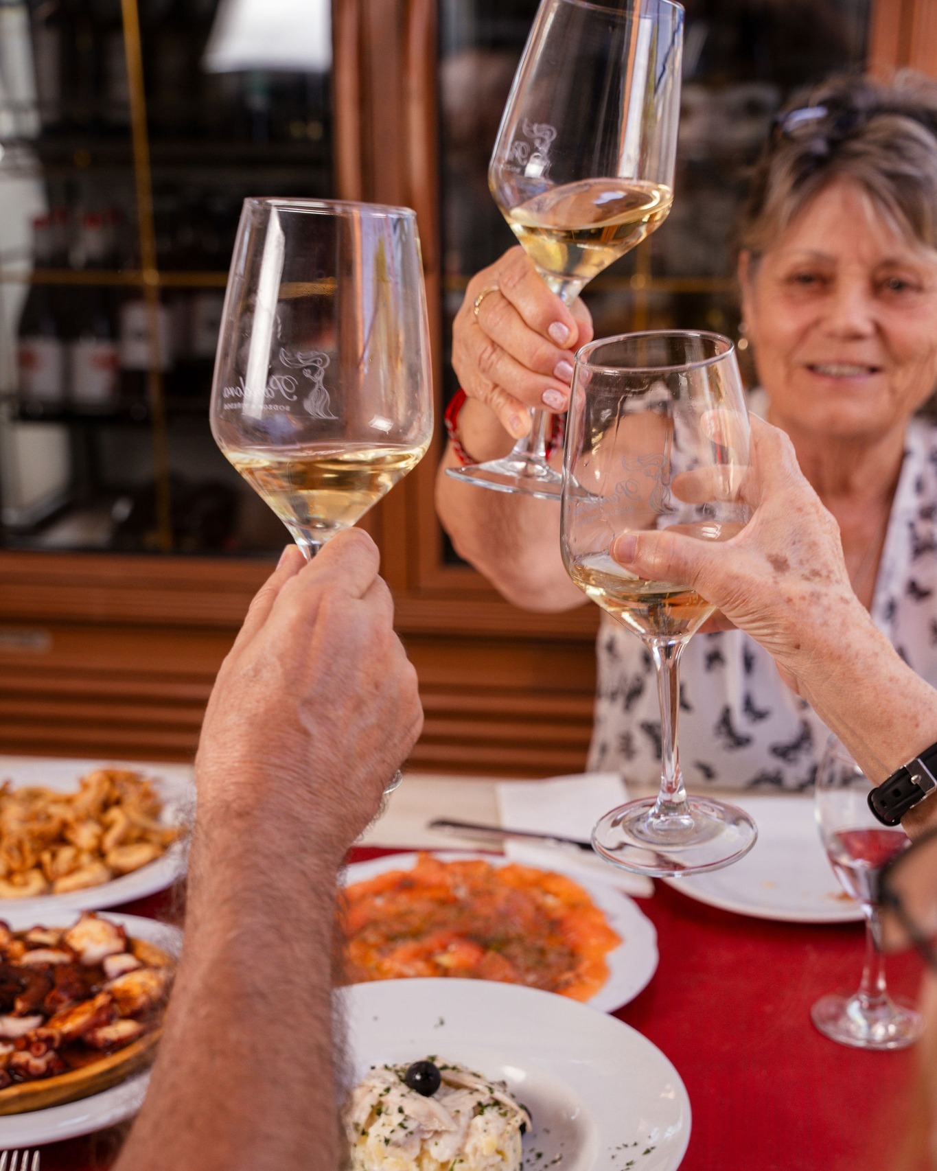 Clientes disfrutando en La Manduca